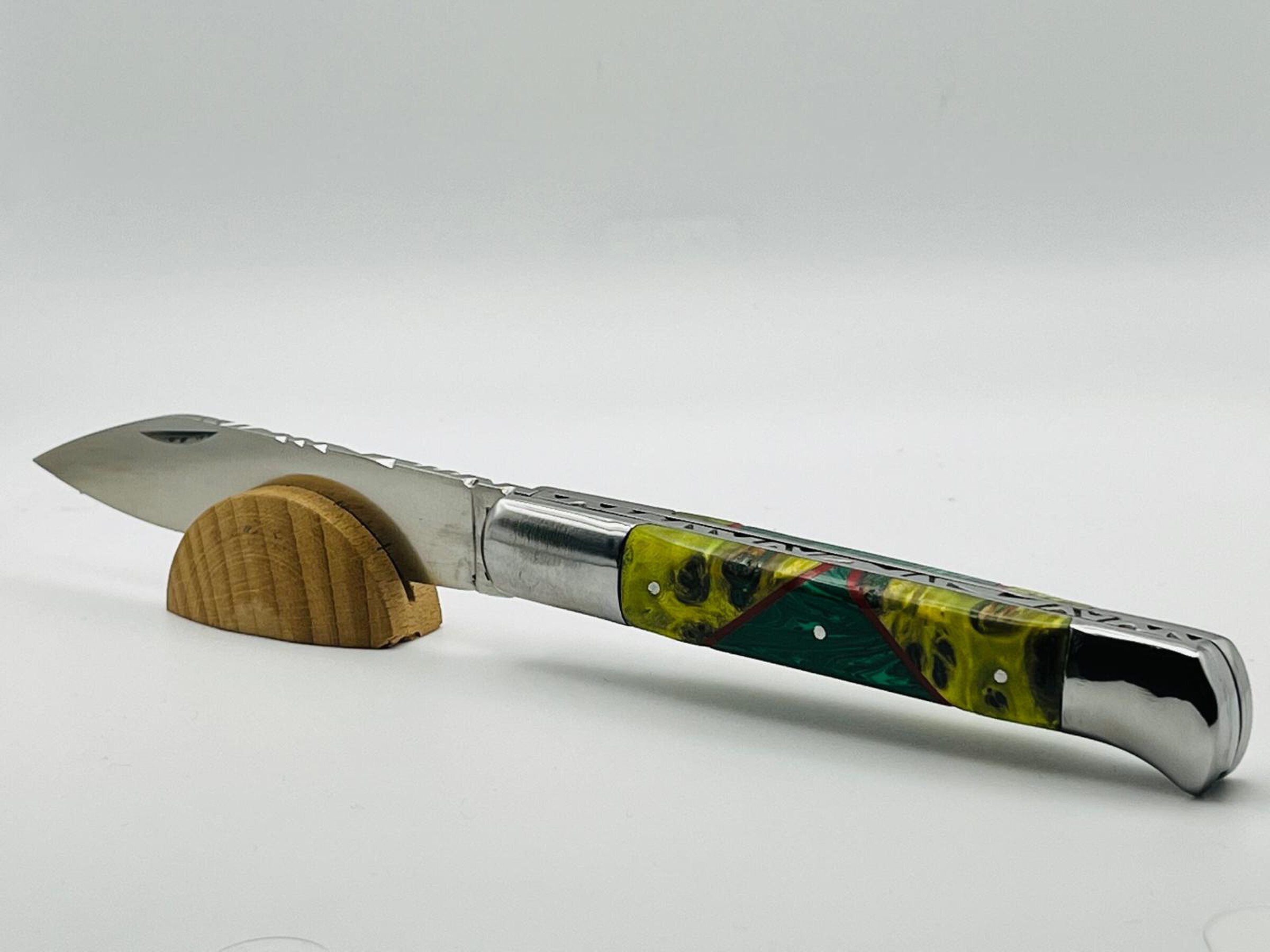 Couteau Roquefort Peuplier Malachite