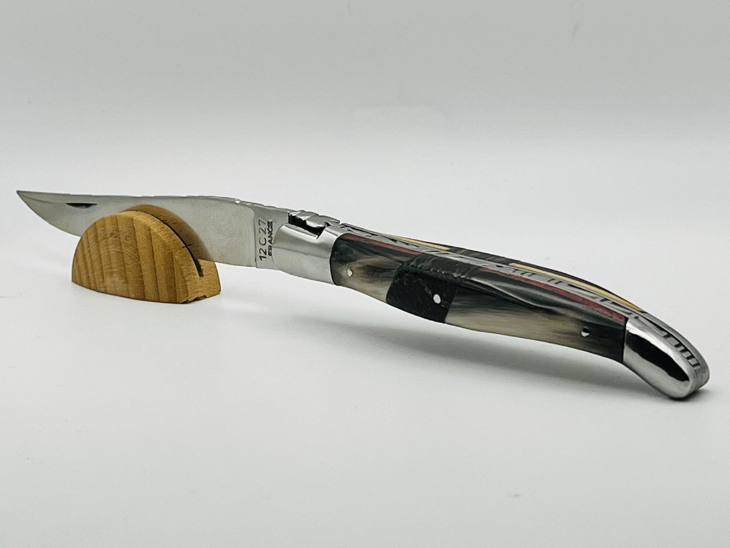 Couteau Pointe de Corne Cocotier Amarante Buis