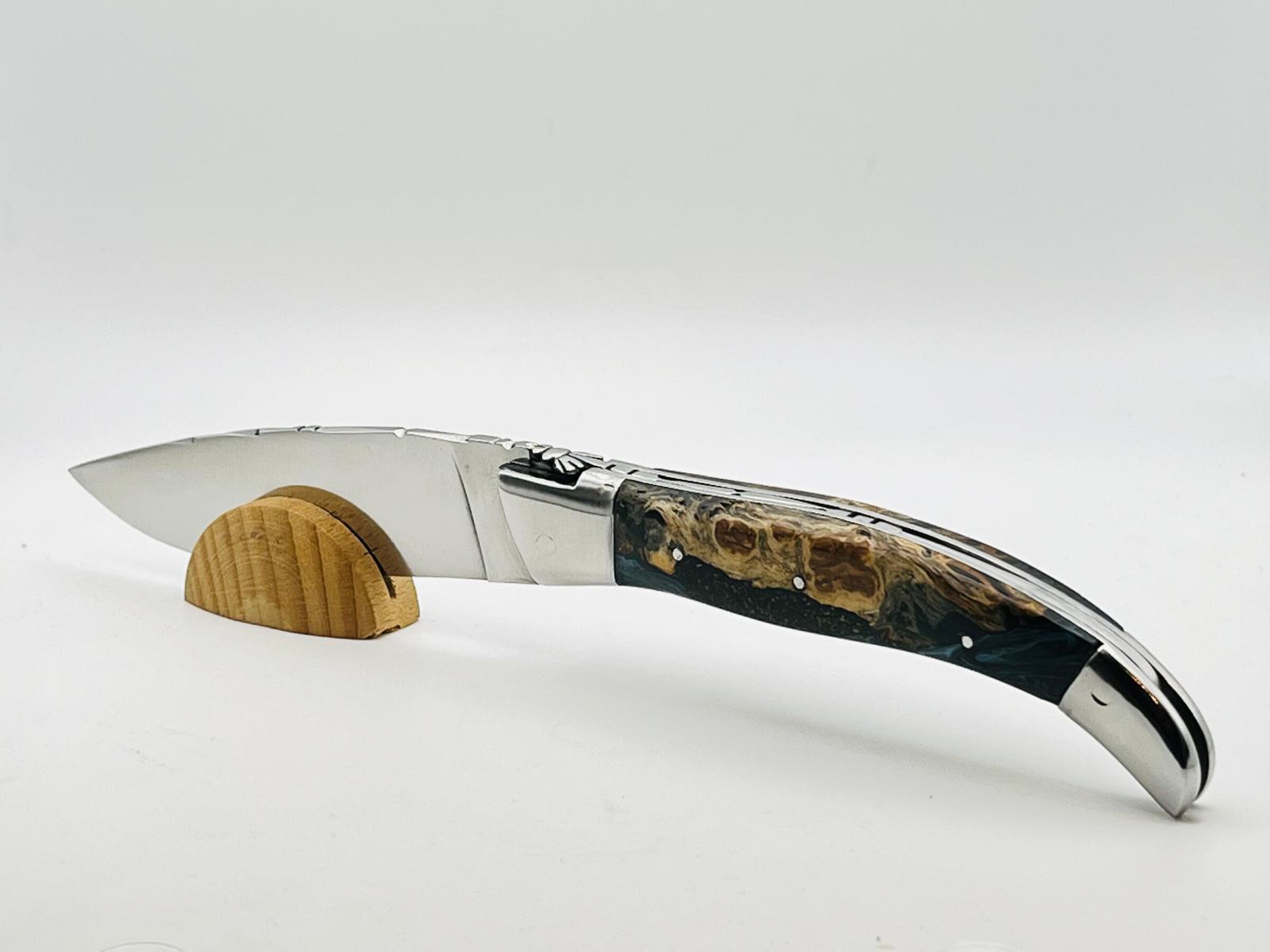 Couteau Artisanal type Chasse