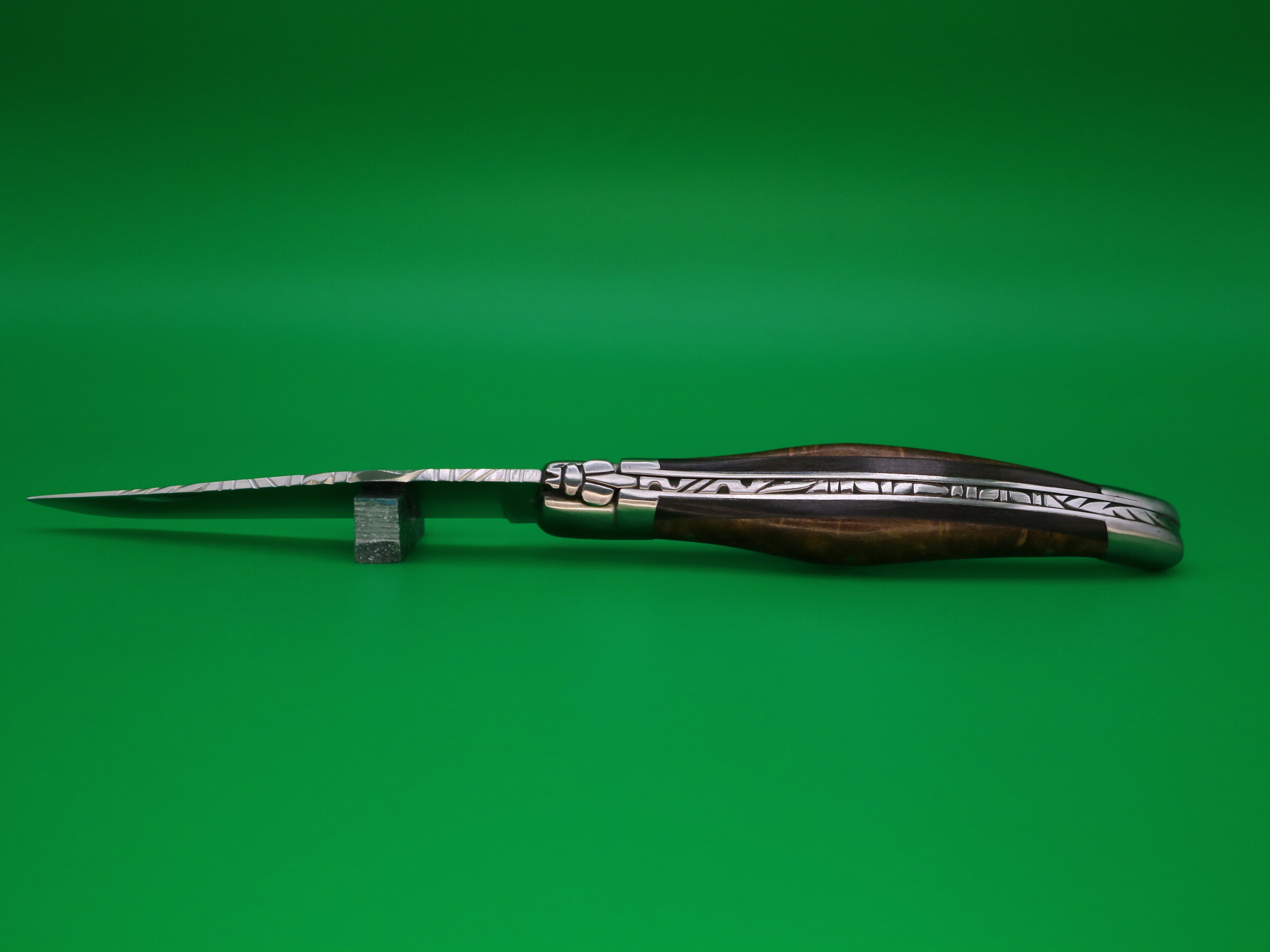 Couteau en Loupe de thuya du Maroc et Ébéne