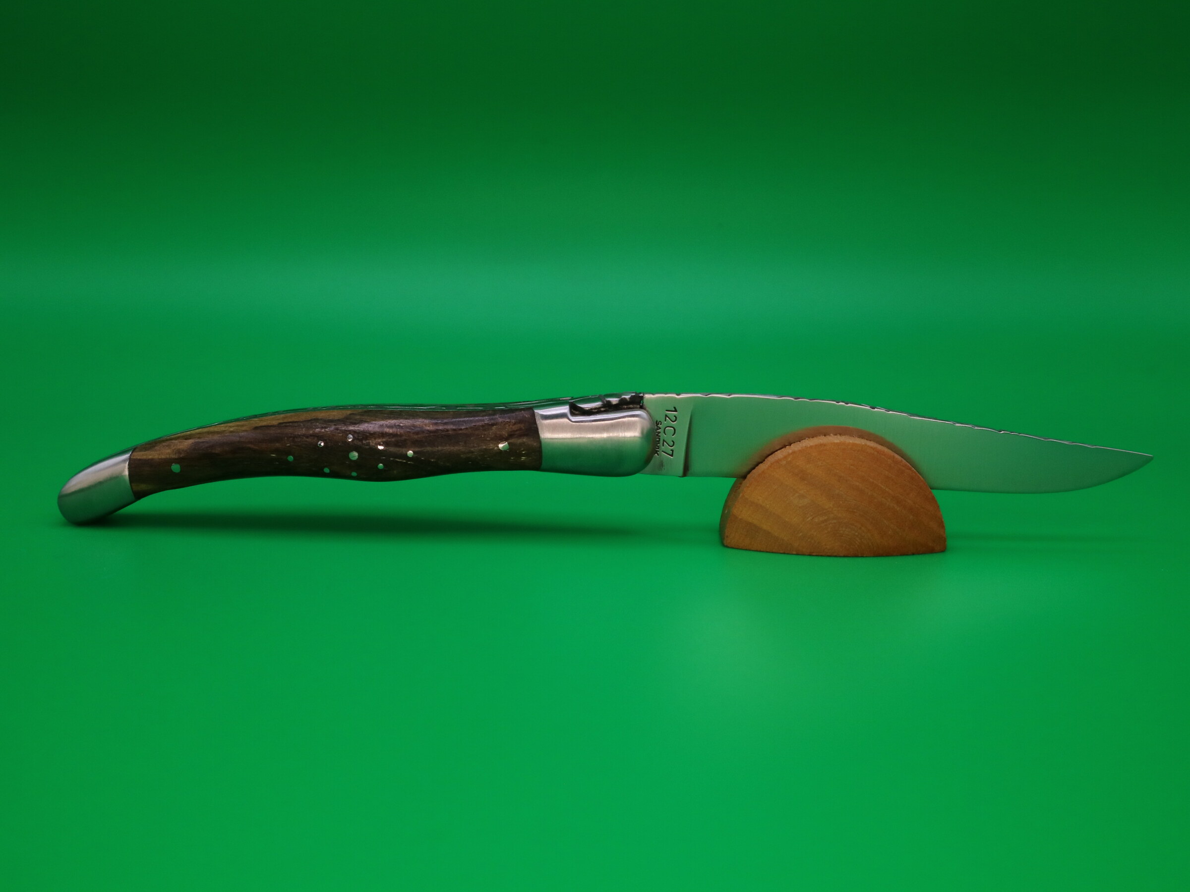 Couteau en Pistachier