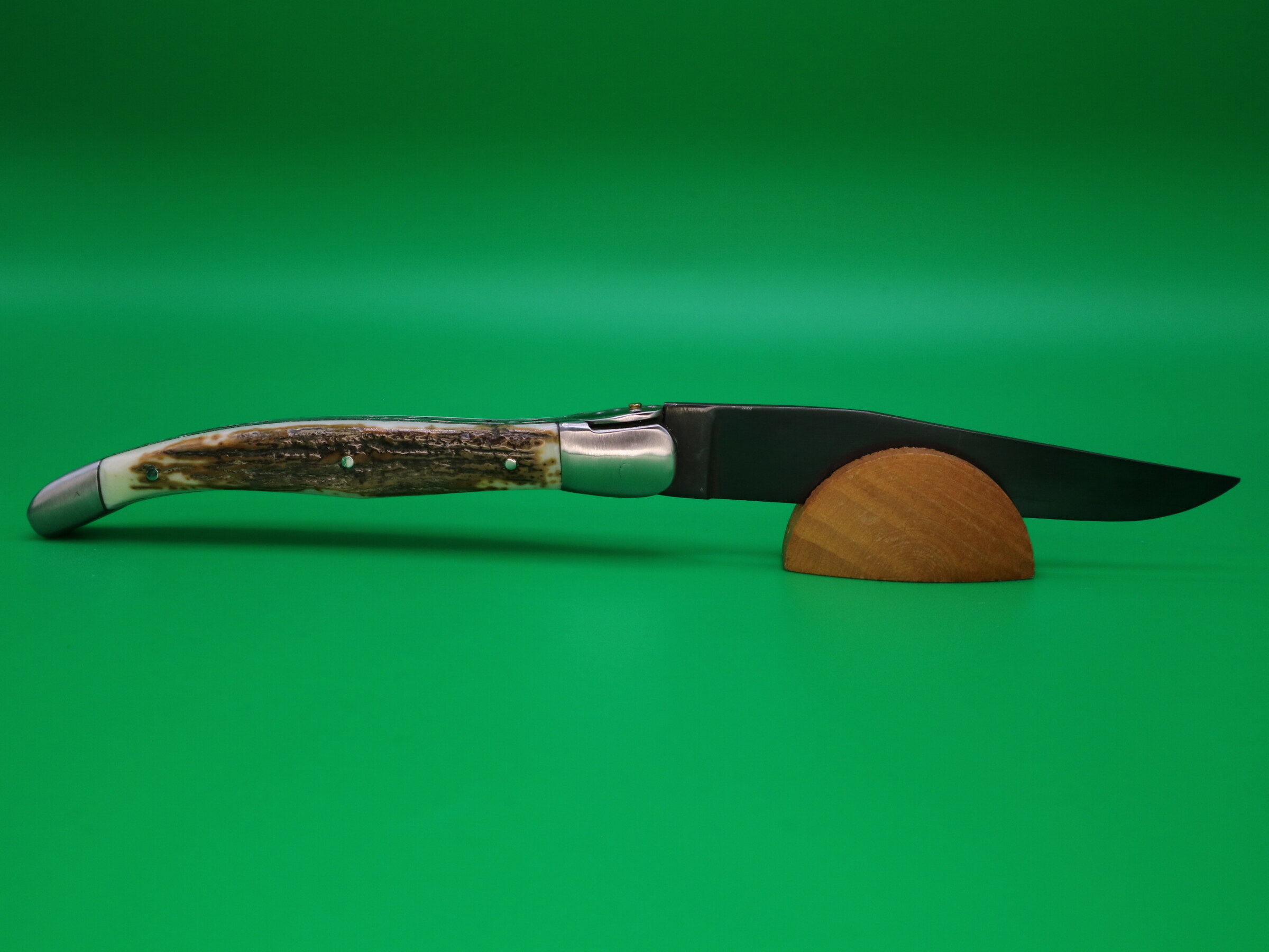 Couteau Croûte d'Ivoire de Mammouth