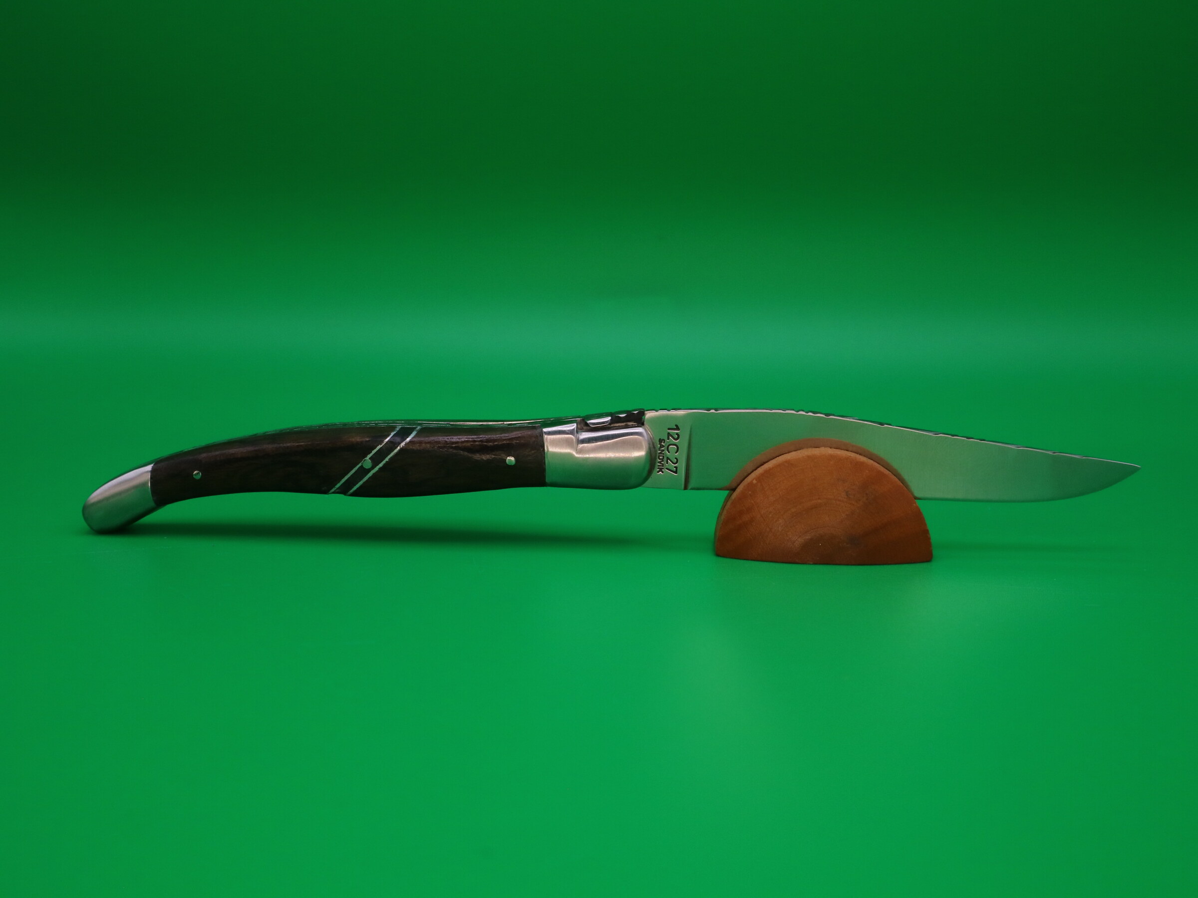 Couteau Noyer Turc et Composite