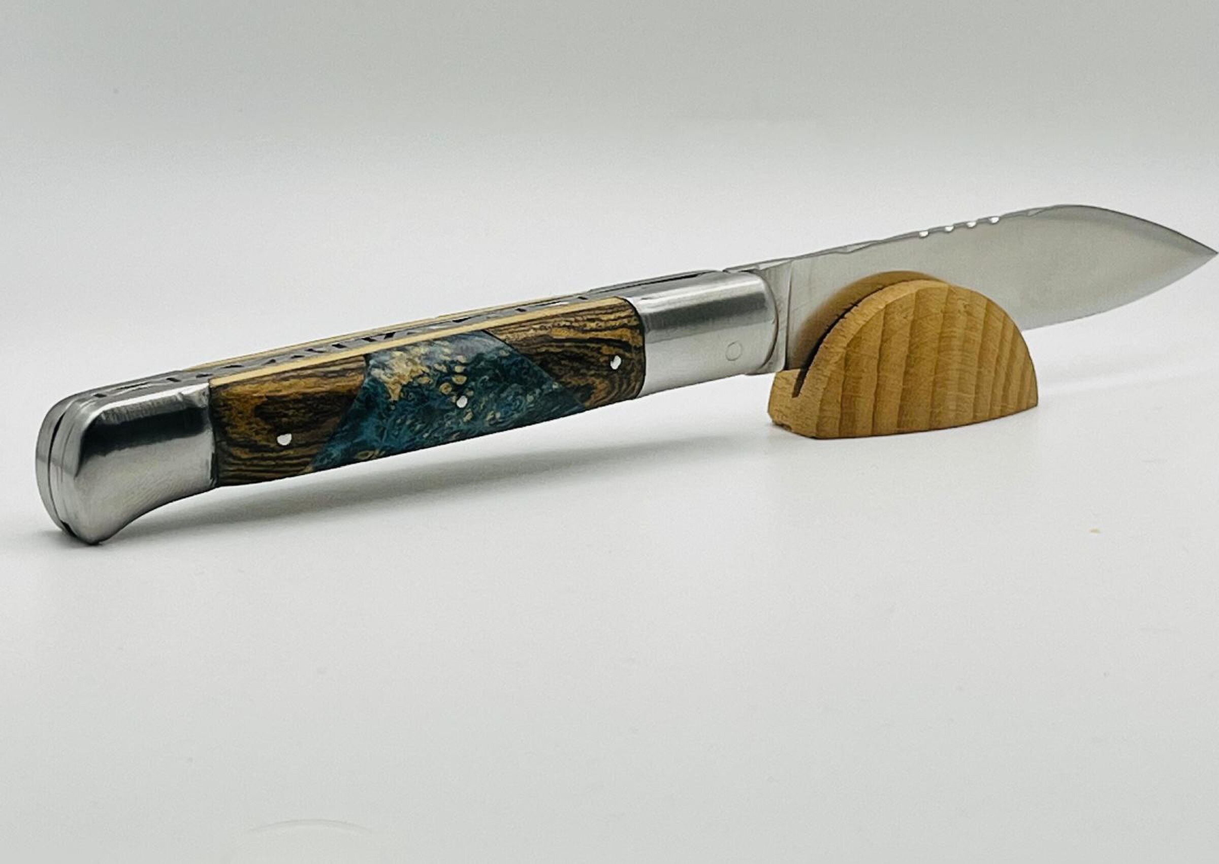 Couteau Roquefort Ziricote Peuplier Stabilisé Buis