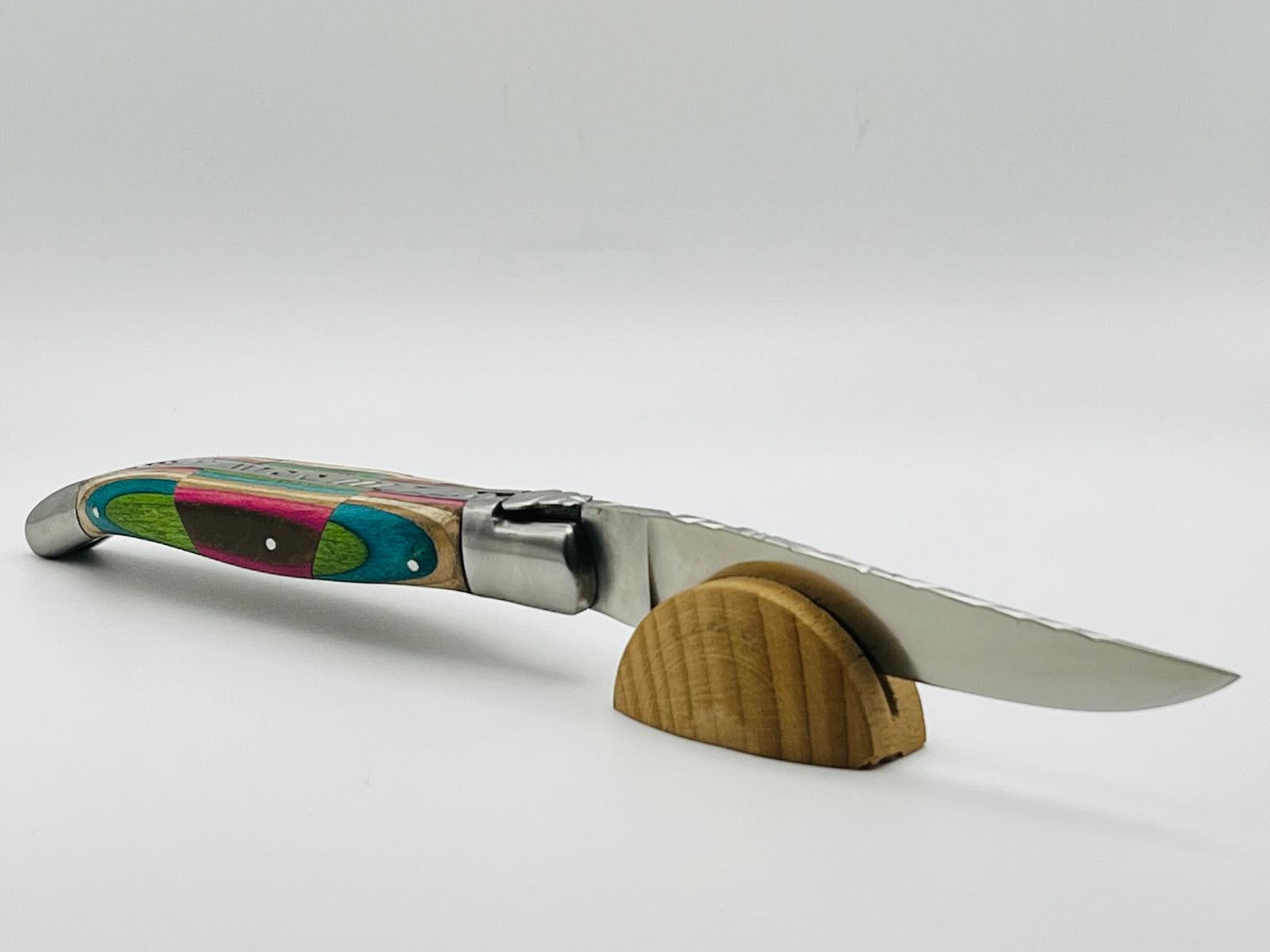 Couteau Skateboard